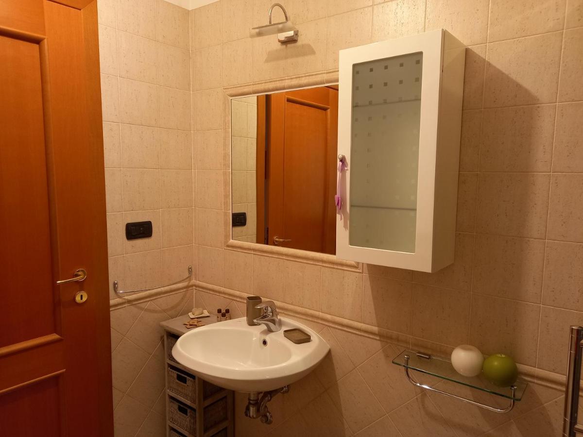 Ferienwohnung Casa Di Cesare Fiumicino Exterior foto