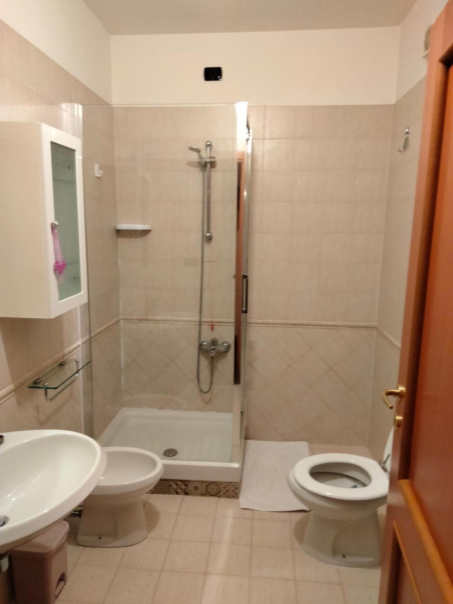 Ferienwohnung Casa Di Cesare Fiumicino Exterior foto